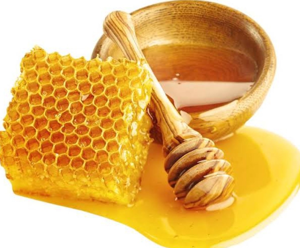 Pure Honey Versus Raw Honey: Enjoy Special discount on both!